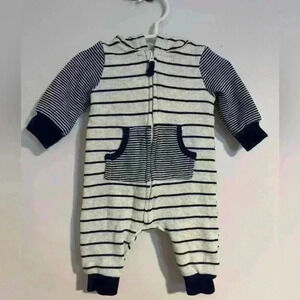 3m boys carters outfit with hood (ears on the hood) navy blue and white EUC